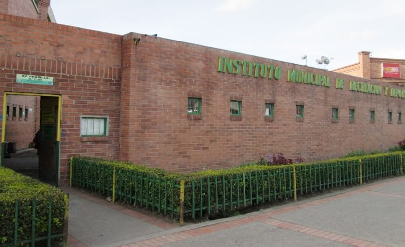 servicios institucionales a los conjuntos residenciales